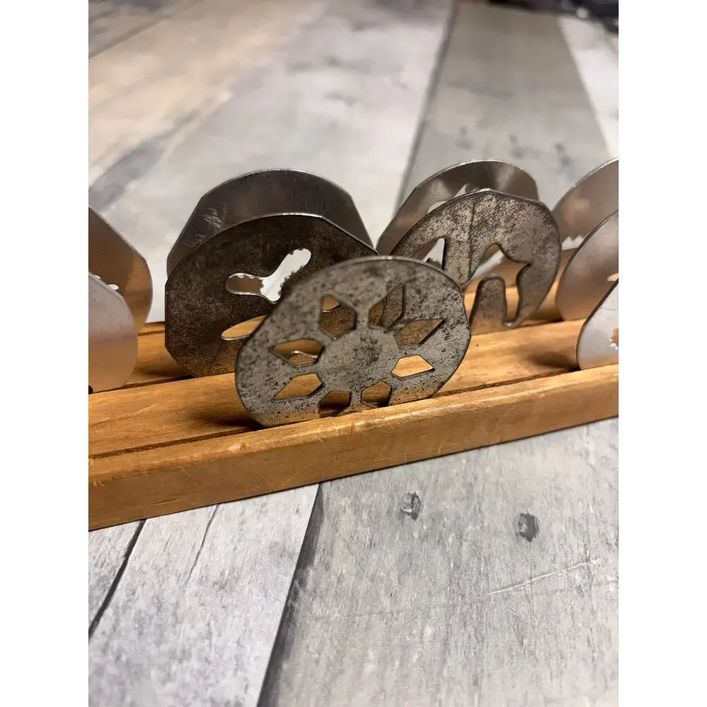 Vintage Mirro Aluminum Cookie Pastry Press Collectible Kitchen Tool w 12 Disks!